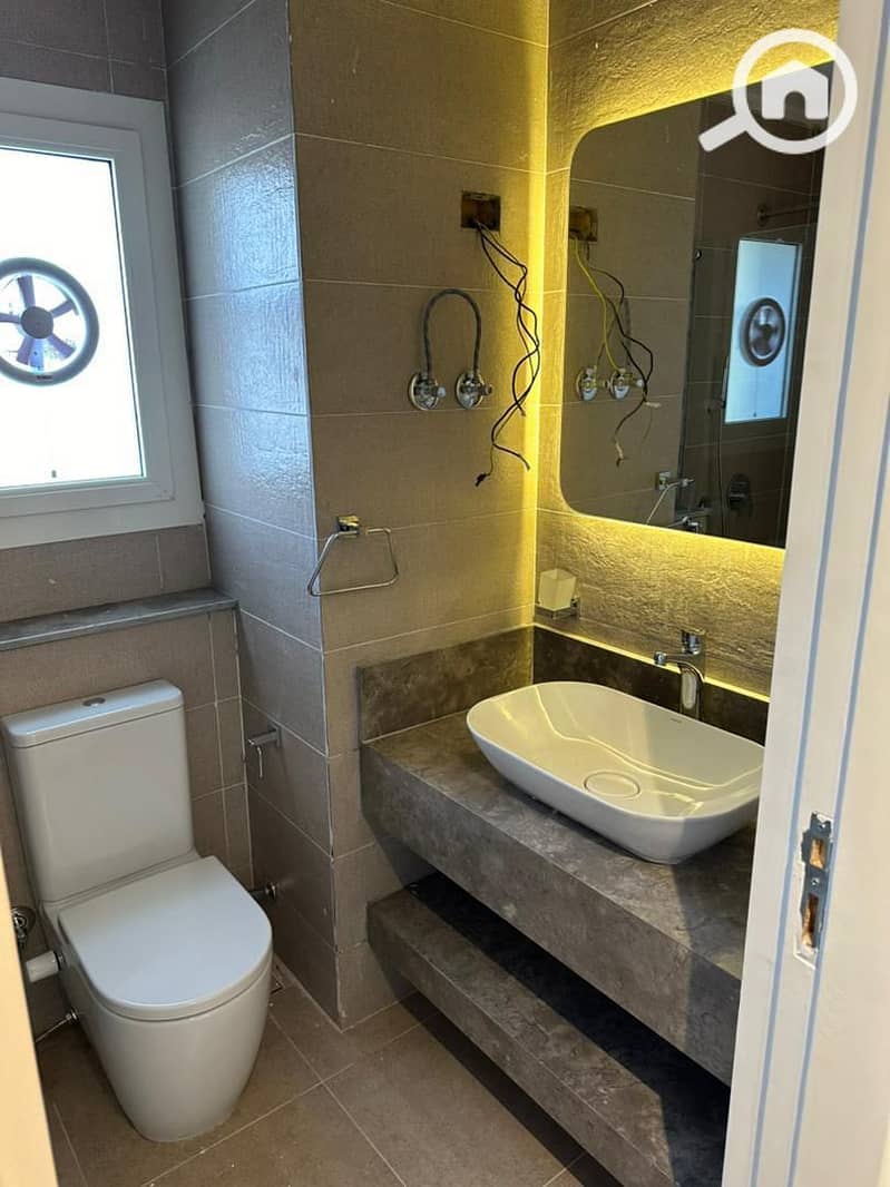 8 WhatsApp Image 2025-12-07 at 3.45. 13 PM (3). jpeg