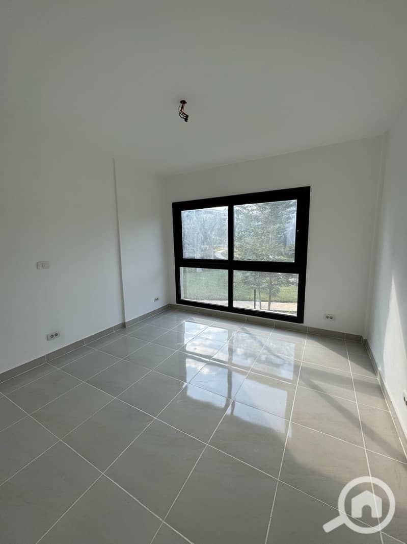 11 0a322d6a-5366-46bc-be7e-c1e344a1f618. jpg