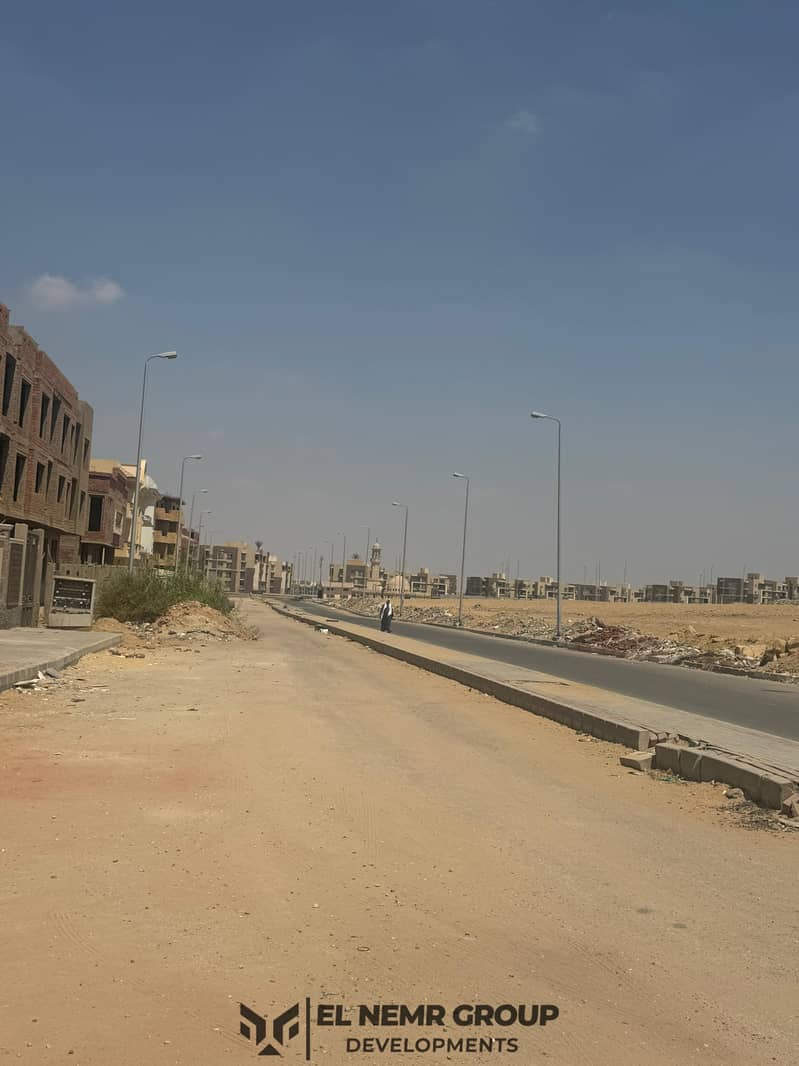 4 35600de4-797a-4a24-a97d-60bf58383953. jpg