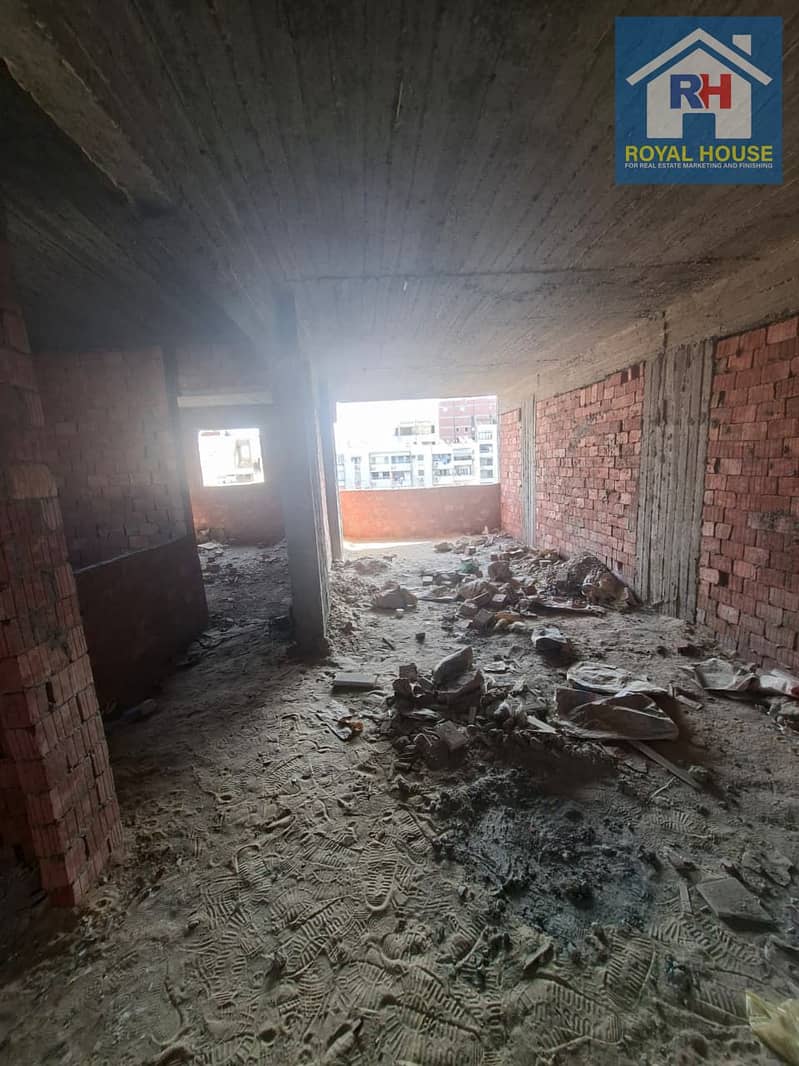 ebd07754-d685-4593-a9a0-d3fb33dc00b8. jpeg