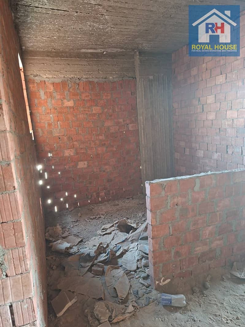 8 646492c2-72eb-4aa1-af32-bc3123cd790c. jpeg