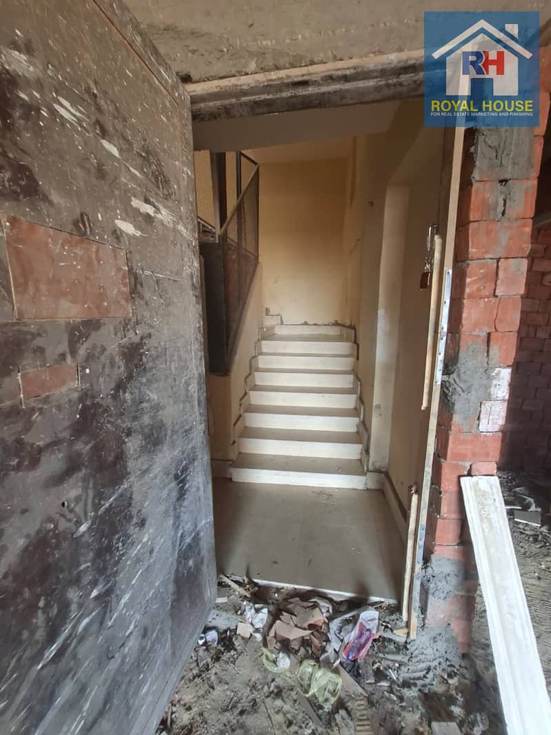 9 6157708e-bf88-4651-8d47-59e8ee1d1c85. jpeg