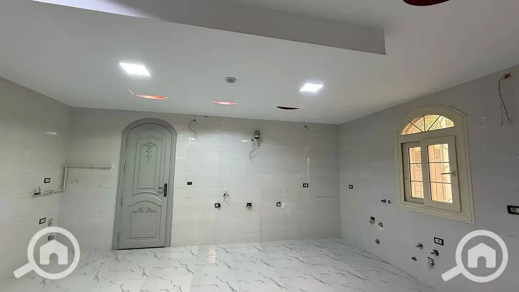 2 3f78e20e-4063-416e-b264-1de310848780. jpeg