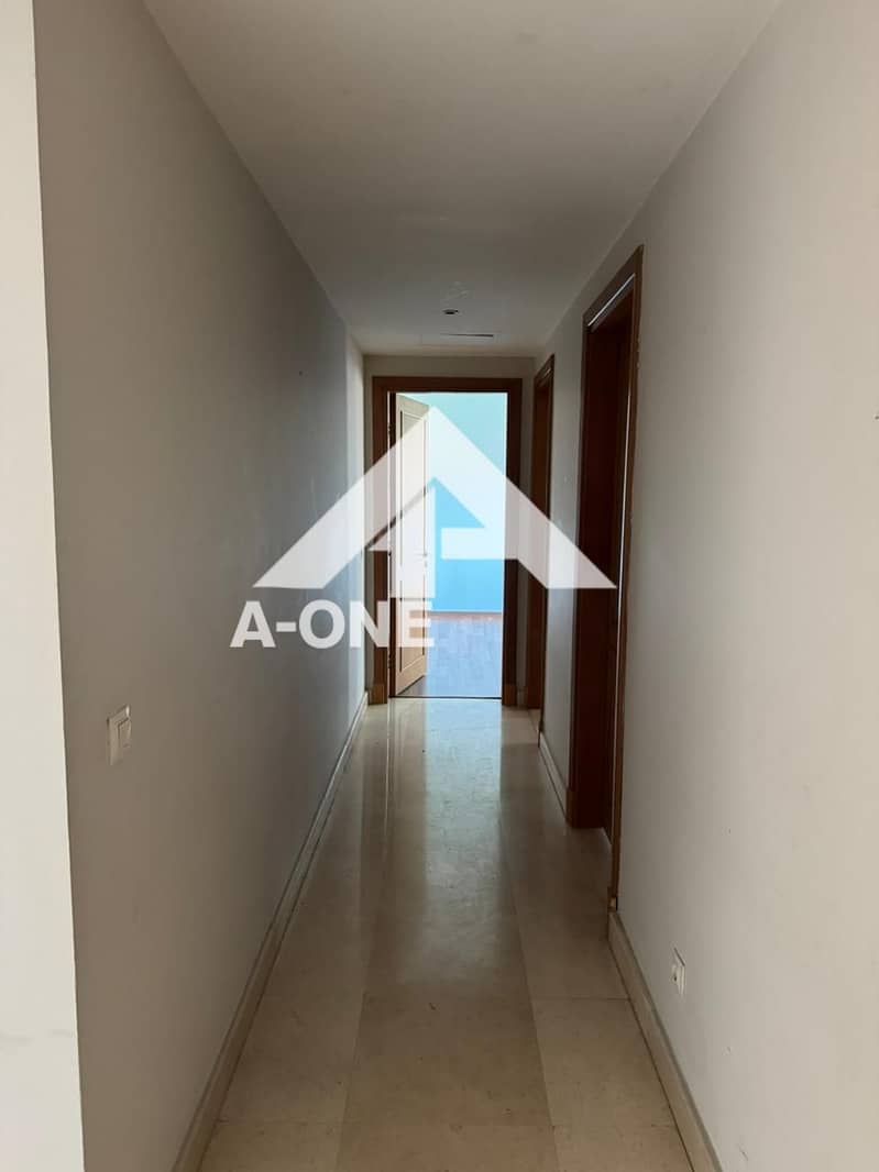 8 eca2e280-434b-485c-9b04-f6b22b76f45e. jpg