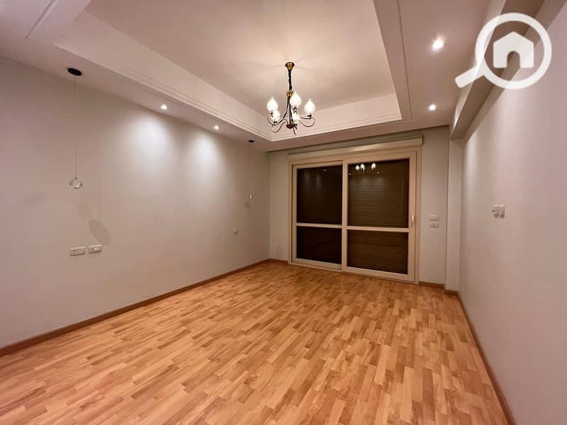 11 WhatsApp Image 2025-12-04 at 1.12. 48 PM (1). jpeg