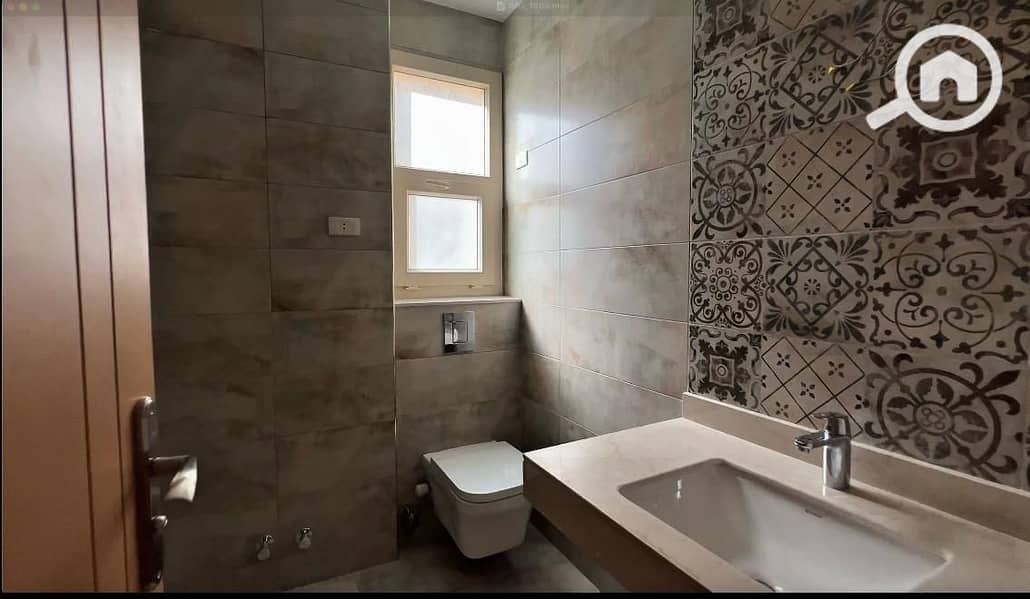 21 WhatsApp Image 2025-12-04 at 1.12. 43 PM (1). jpeg