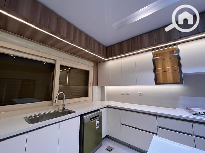 26 WhatsApp Image 2025-12-04 at 1.12. 38 PM. jpeg