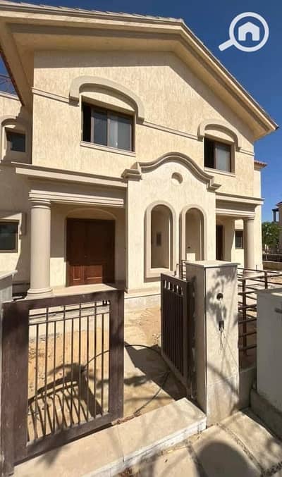 3 Bedroom Villa for Sale in Madinaty, Cairo - 97b24b47-3297-475f-9a60-9fccaadbb400. jpg 3 Bedroom Villa for Sale in Madinaty, Cairo - 97b24b47-3297-475f-9a60-9fccaadbb400. jpg