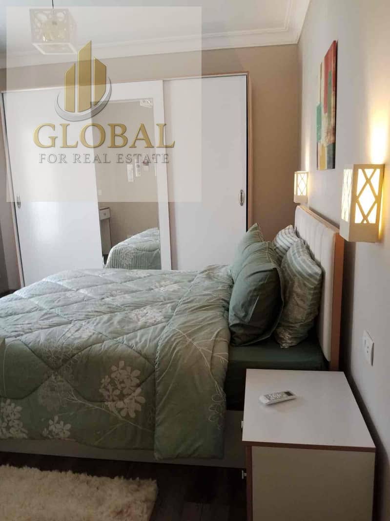 17 4d1bc4af-ec03-45ec-ba9d-7d880022a8f8. jpg