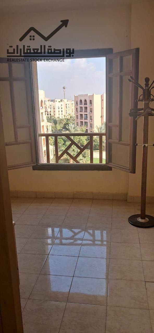 4 c9266531-57fd-46b7-81b7-71a82fce0fdb. jpg