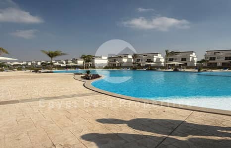 4 Bedroom Villa for Sale in 6th of October, Giza - IMG-20251124-WA0239. jpg