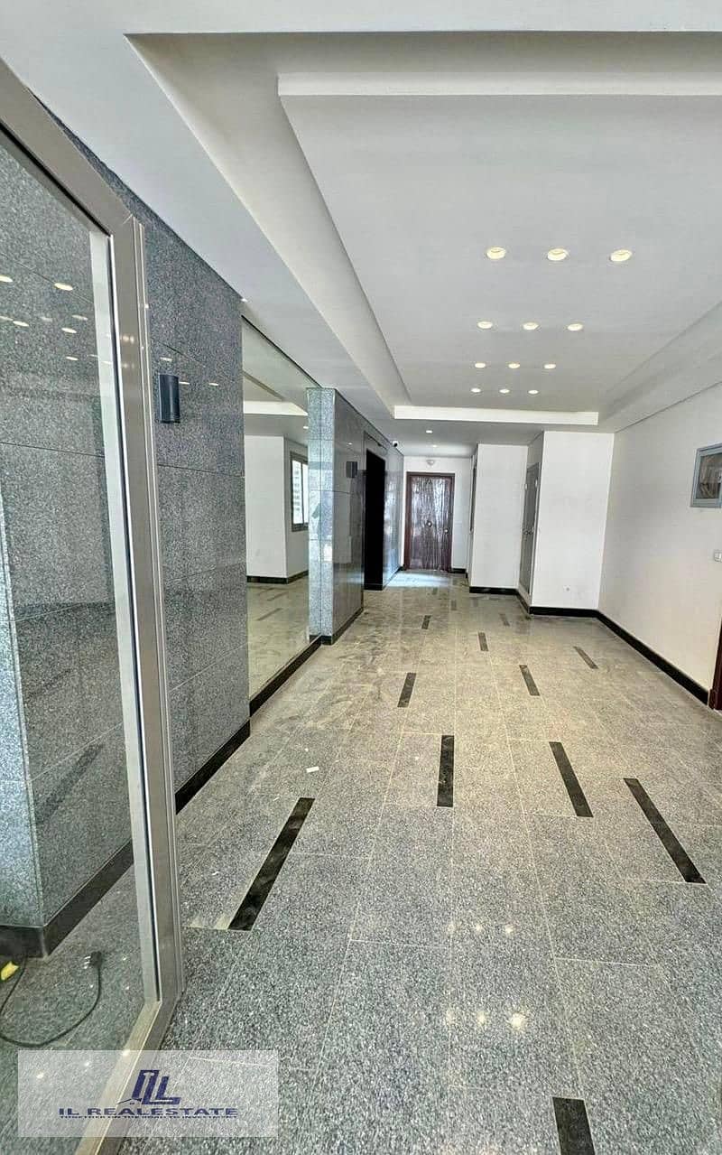 11 WhatsApp Image 2025-11-18 at 13.50. 03_3ad9d8e3. jpg