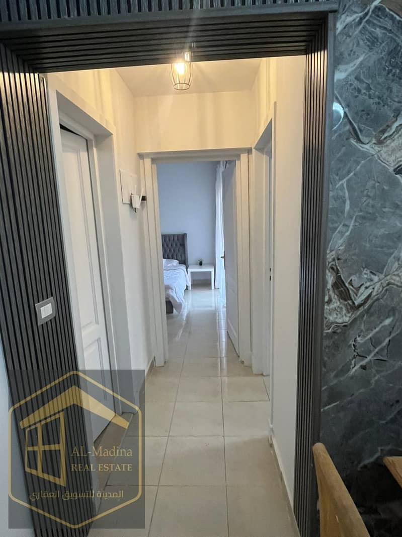 3 b30fb4d0-de72-4dd3-b270-7aceebf6408c. jpeg