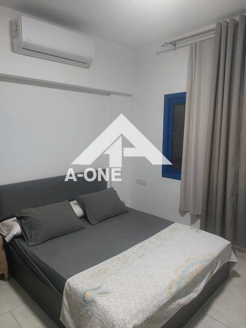 2 8dbdc37b-d46d-4d60-9b1c-0f02a5e5767b. jpg