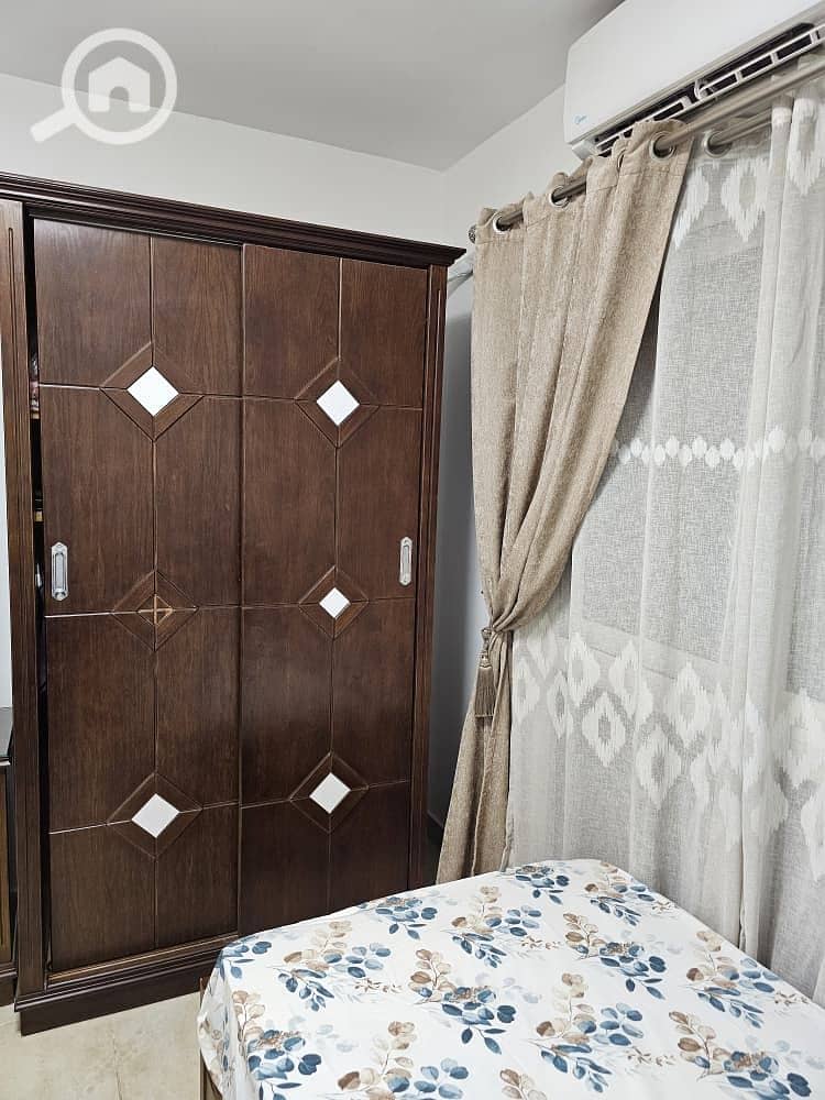 9 d248221c-9dce-4f15-b347-eda8fe68852b. jpeg