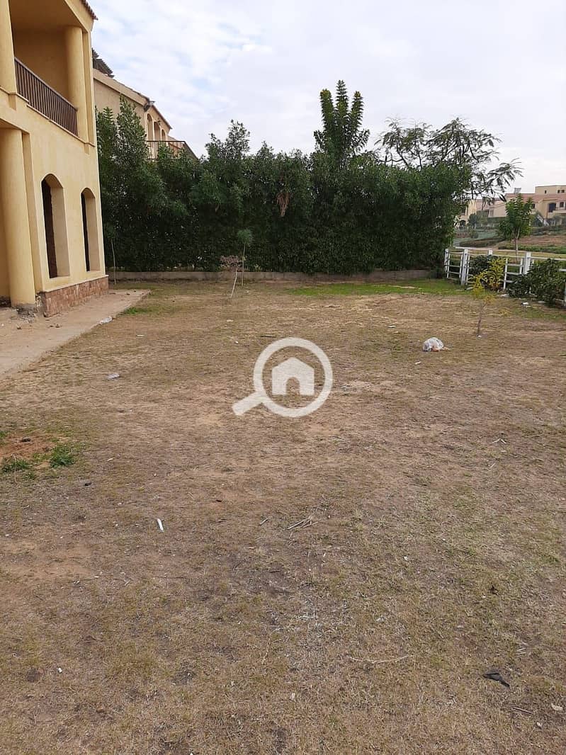 23 abcd6877-9029-40b2-ab3c-2084ba6b005a. jpg