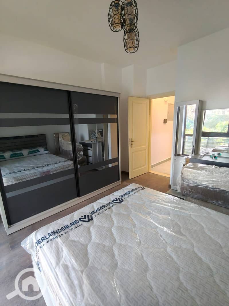 17 fdf5d912-c9bb-44be-baf9-ed0ec759f7ed. jpg