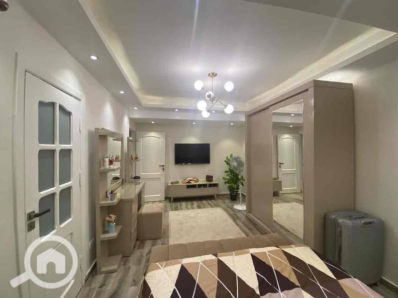 4 91b2009d-2498-4f0e-86ed-83698043e626. jpg