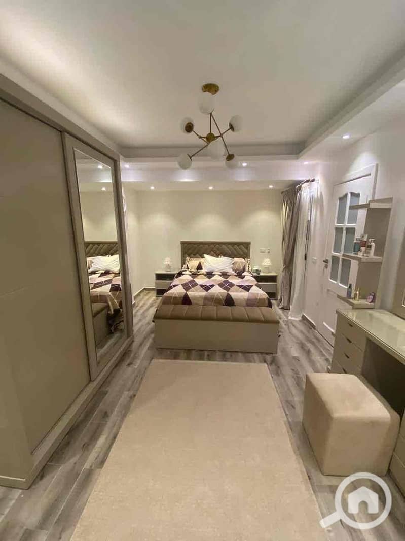 12 b850408c-73a0-4b3e-801a-cc9d210be957. jpg