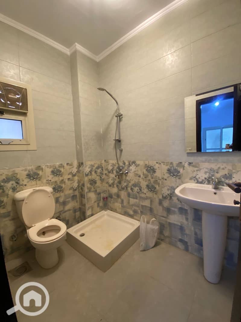 12 WhatsApp Image 2025-12-07 at 5.04. 15 PM (1). jpeg