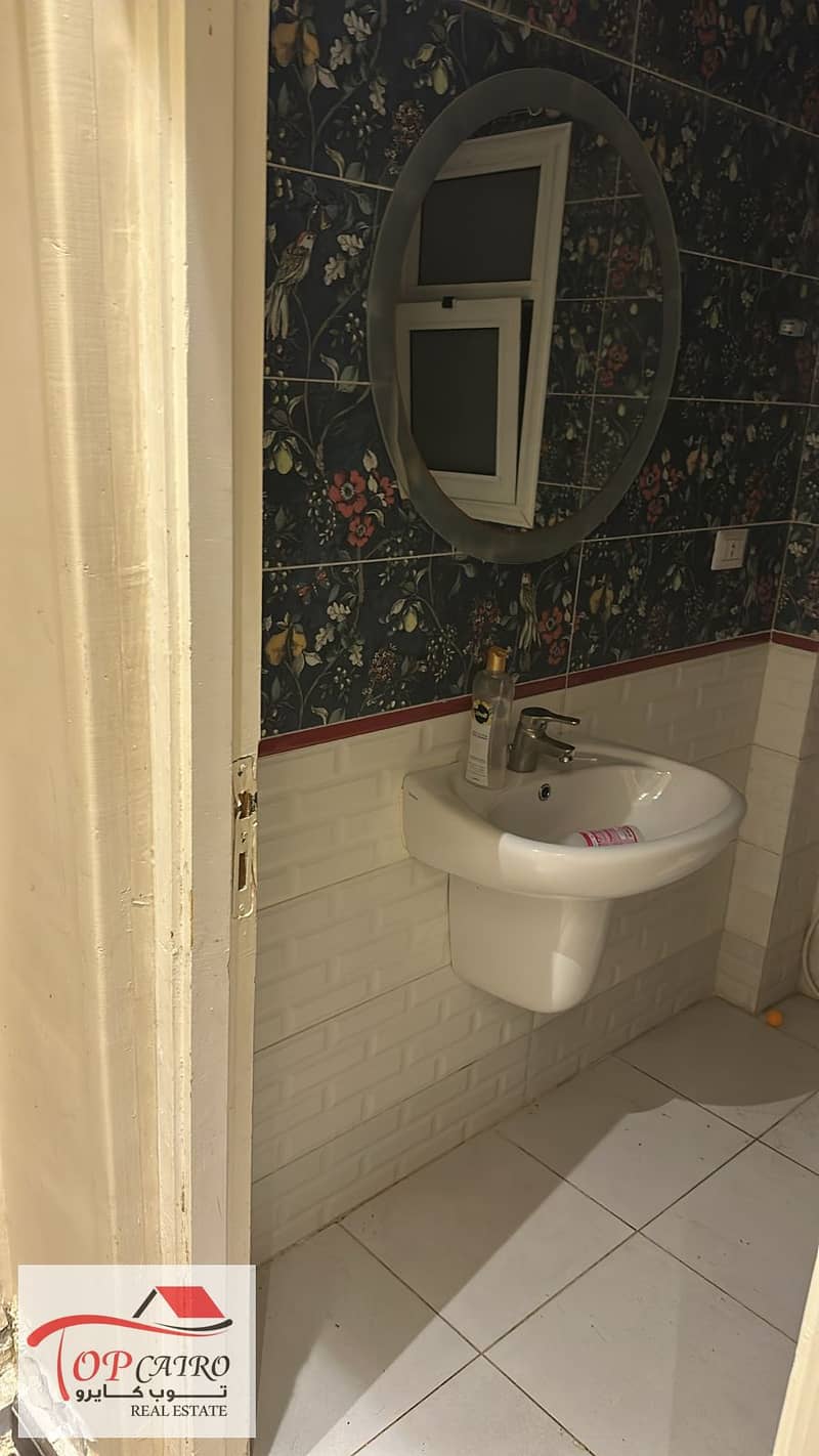 5 WhatsApp Image 2025-12-08 at 11.11. 12 AM (2). jpeg