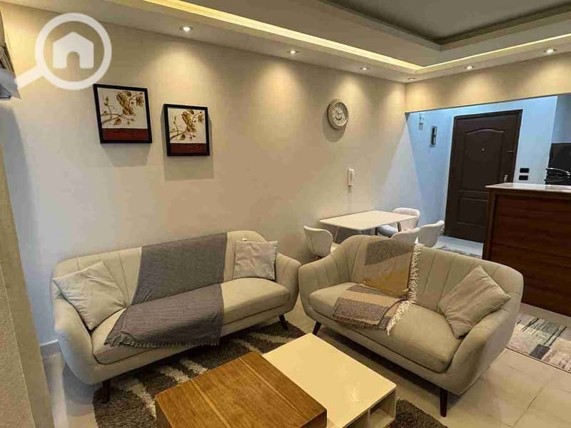 1000088714. jpg 1000088714. jpg