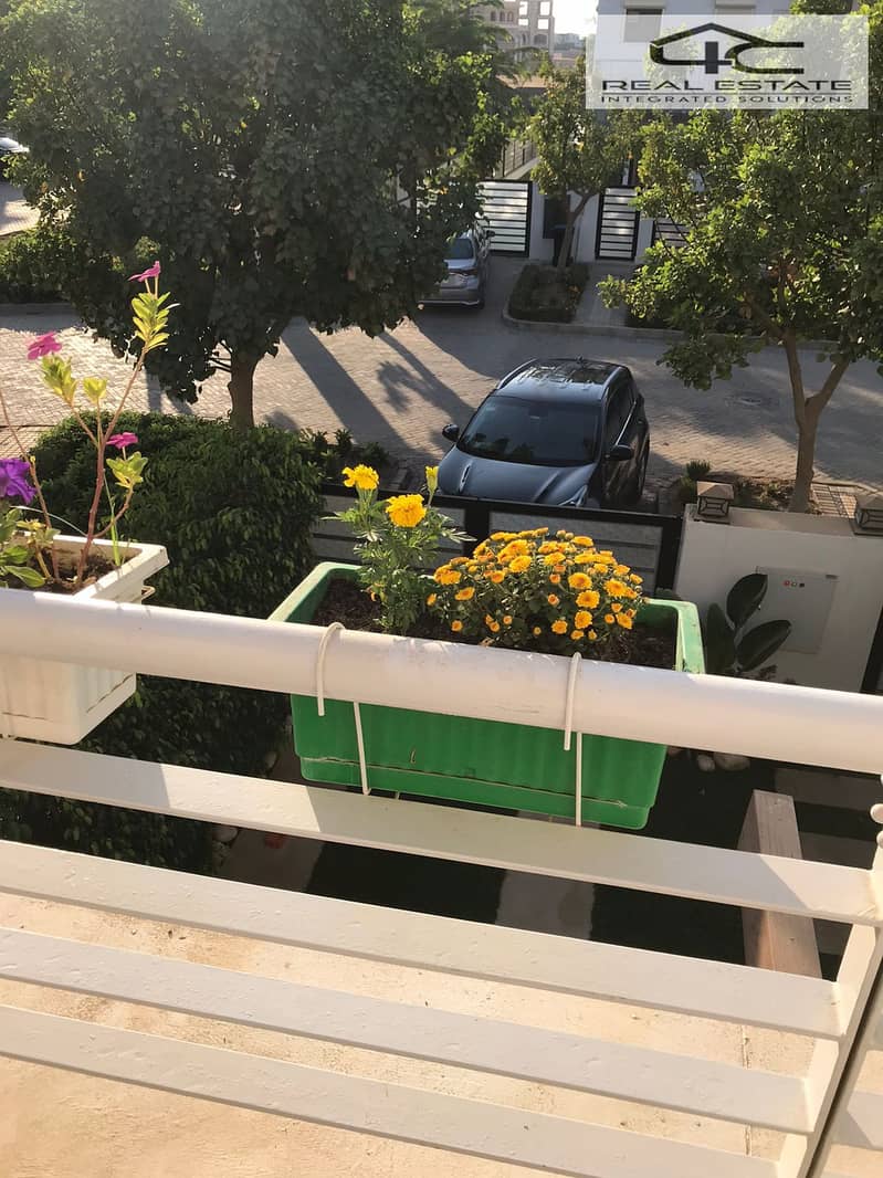 4 WhatsApp Image 2025-12-07 at 12.43. 51. jpeg