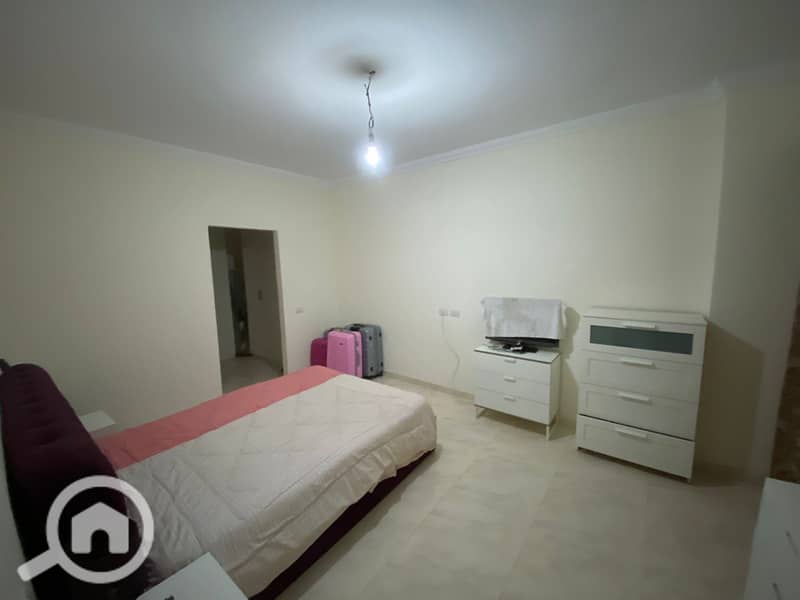 5 9d36e4f2-edd3-47df-85bf-668199275d74. jpeg