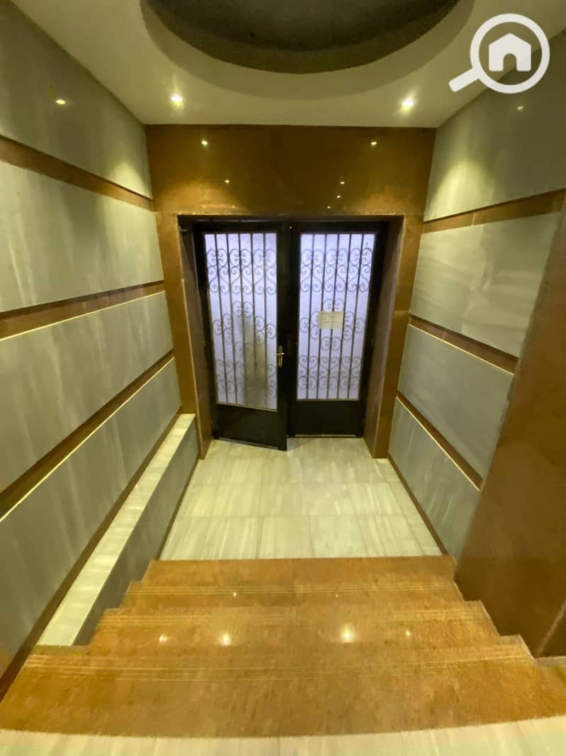 8 076d3336-1abc-44f9-93c4-87834e06702d. jpeg