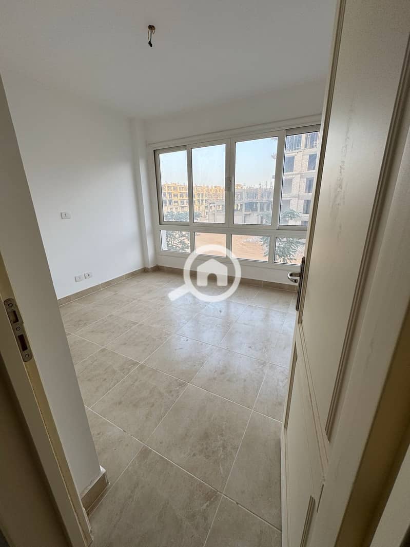 2 ab79ae08-46f4-475b-b006-adab5fa94d89. jpeg