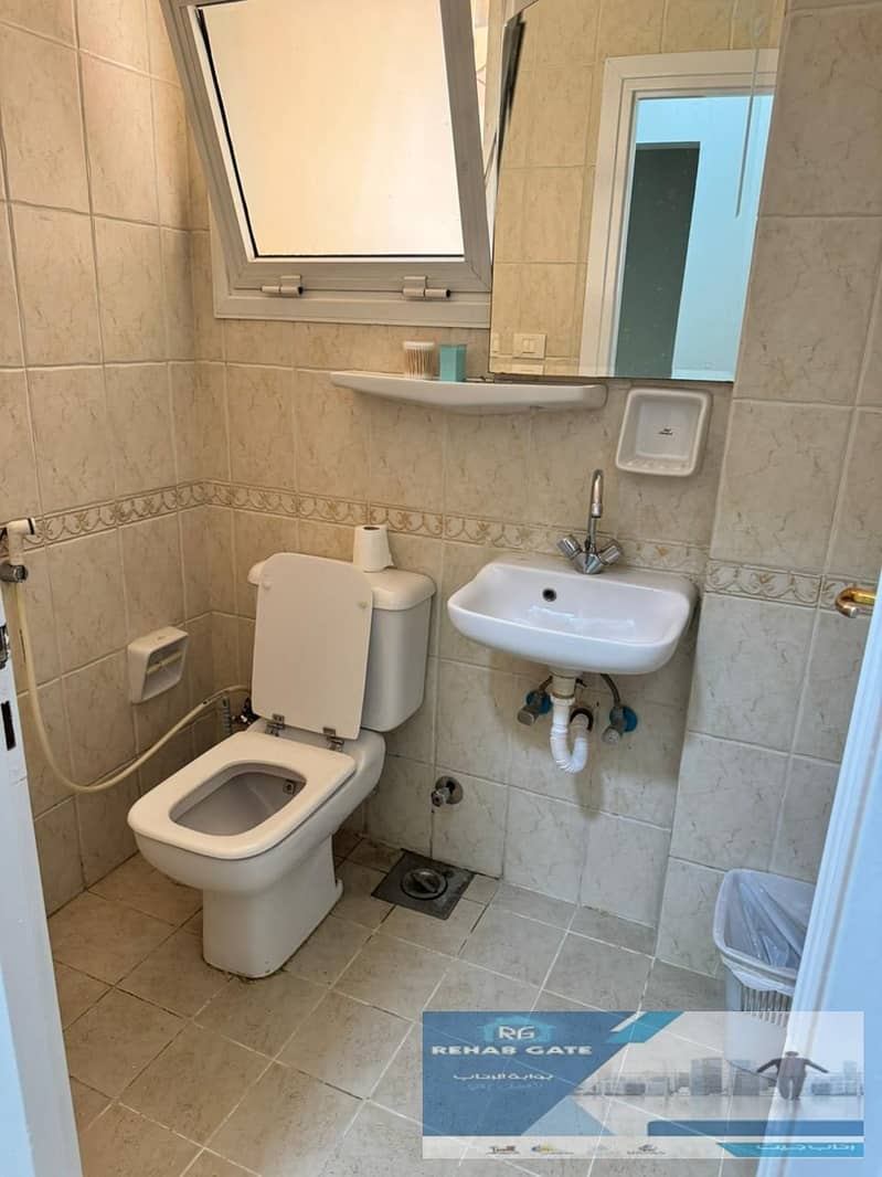 18 WhatsApp Image 2025-12-08 at 02.08. 40 (3). jpeg