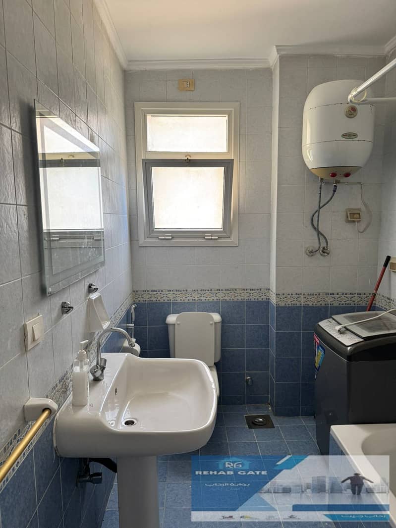 21 WhatsApp Image 2025-12-08 at 02.08. 38 (4). jpeg