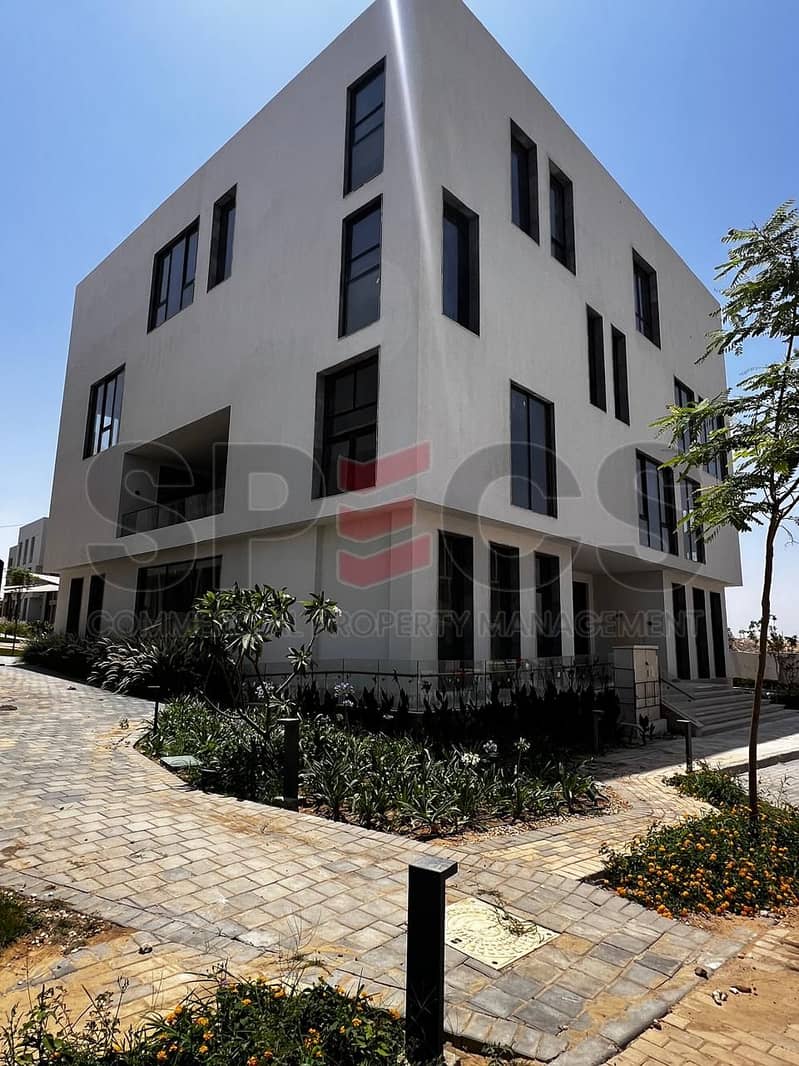 3 df7ae02f-0834-497e-b5fd-0edf92880dc6. jpg