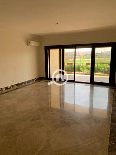 شقة 3 غرف نوم للايجار في القاهرة الجديدة، القاهرة - IMG-20251204-WA0180. jpg شقة 3 غرف نوم للايجار في القاهرة الجديدة، القاهرة - IMG-20251204-WA0180. jpg