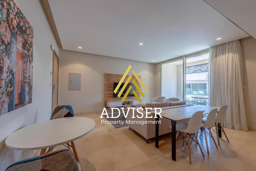 4 727517893 (1). jpg