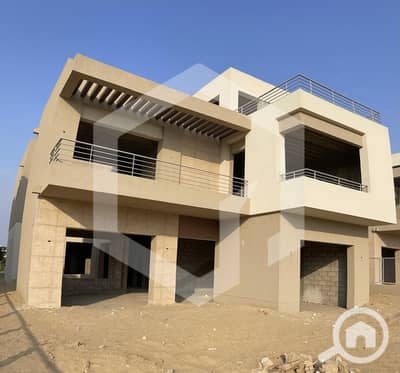 5 Bedroom Villa for Sale in 6th of October, Giza - The Crown 1. jpg
