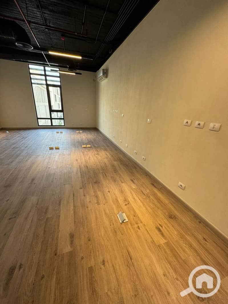 2 WhatsApp Image 2025-12-06 at 3.41. 48 PM (1). jpeg