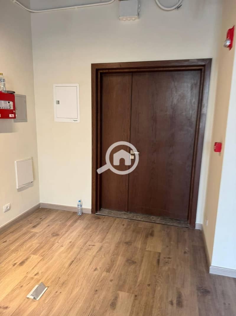 8 WhatsApp Image 2025-12-06 at 3.41. 50 PM (1). jpeg