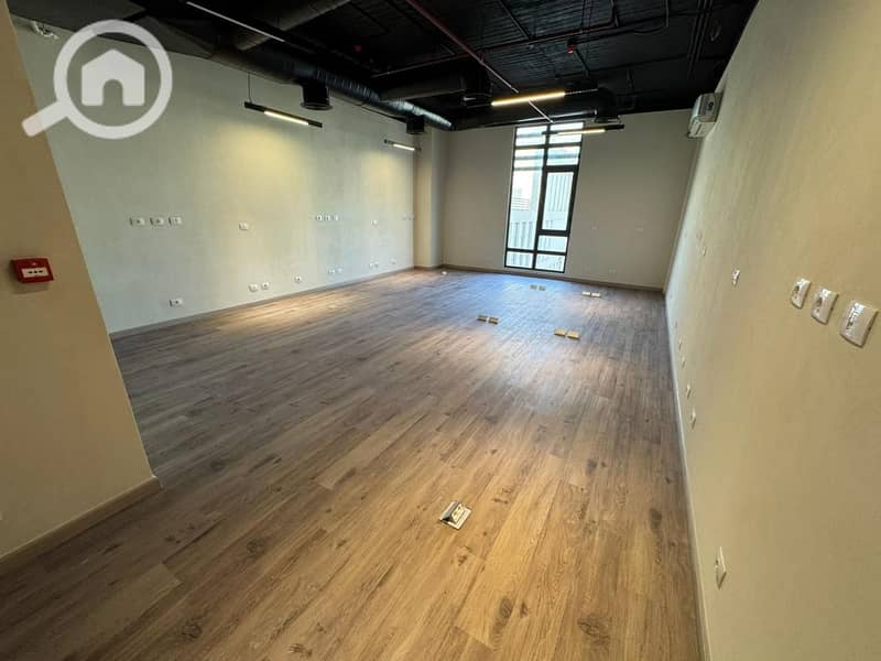 16 WhatsApp Image 2025-12-06 at 3.41. 53 PM (1). jpeg