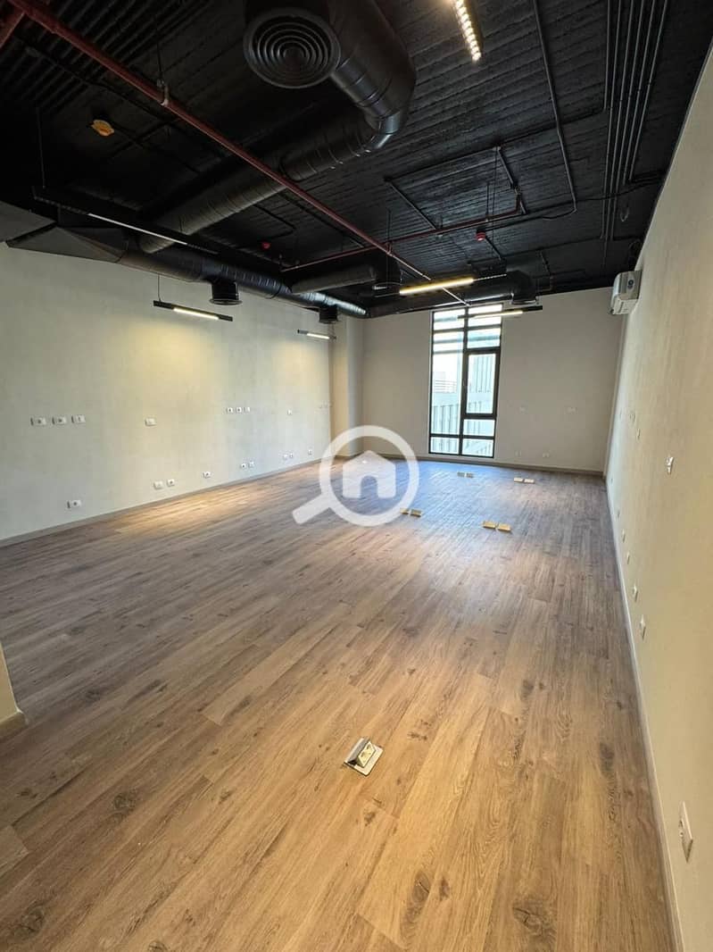 18 WhatsApp Image 2025-12-06 at 3.41. 53 PM. jpeg