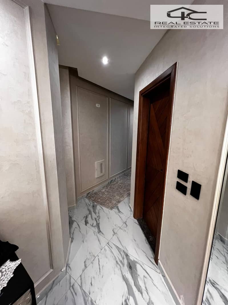 4 WhatsApp Image 2025-12-07 at 19.06. 13 (2). jpeg