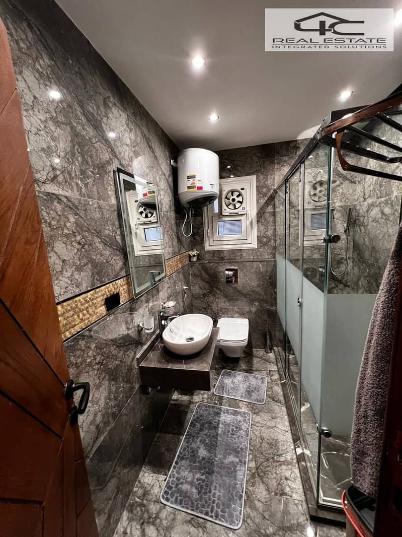 5 WhatsApp Image 2025-12-07 at 19.06. 13 (1). jpeg