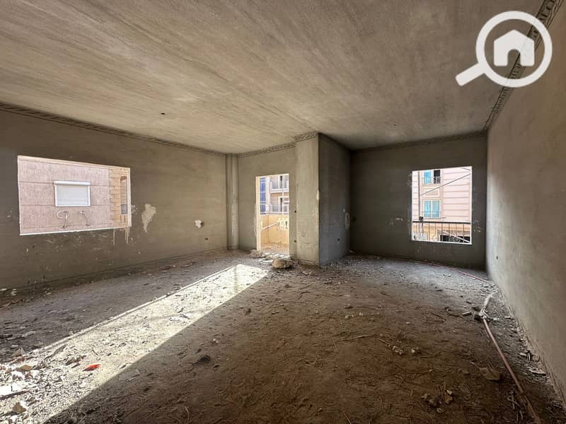 5 WhatsApp Image 2025-12-08 at 12.21. 17 PM (2). jpg