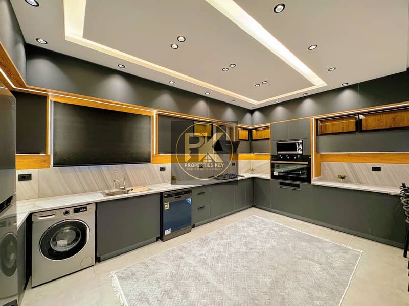 3 WhatsApp Image 2025-12-08 at 4.13. 51 AM. jpeg