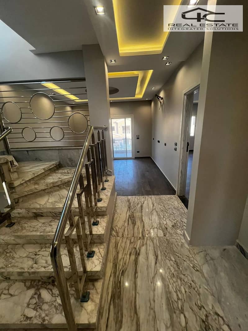 5 WhatsApp Image 2025-12-07 at 5.37. 19 PM. jpeg