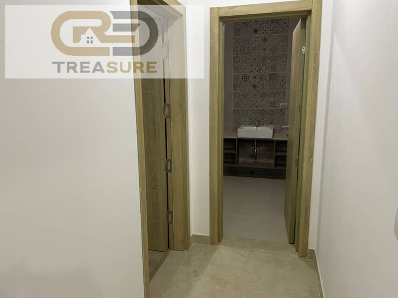 11 WhatsApp Image 2025-12-07 at 3.45. 51 PM. jpeg