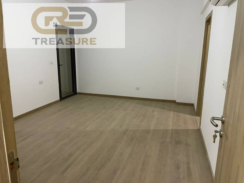 12 WhatsApp Image 2025-12-07 at 3.45. 52 PM. jpeg