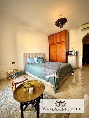 8 34239353-800x600. jpeg