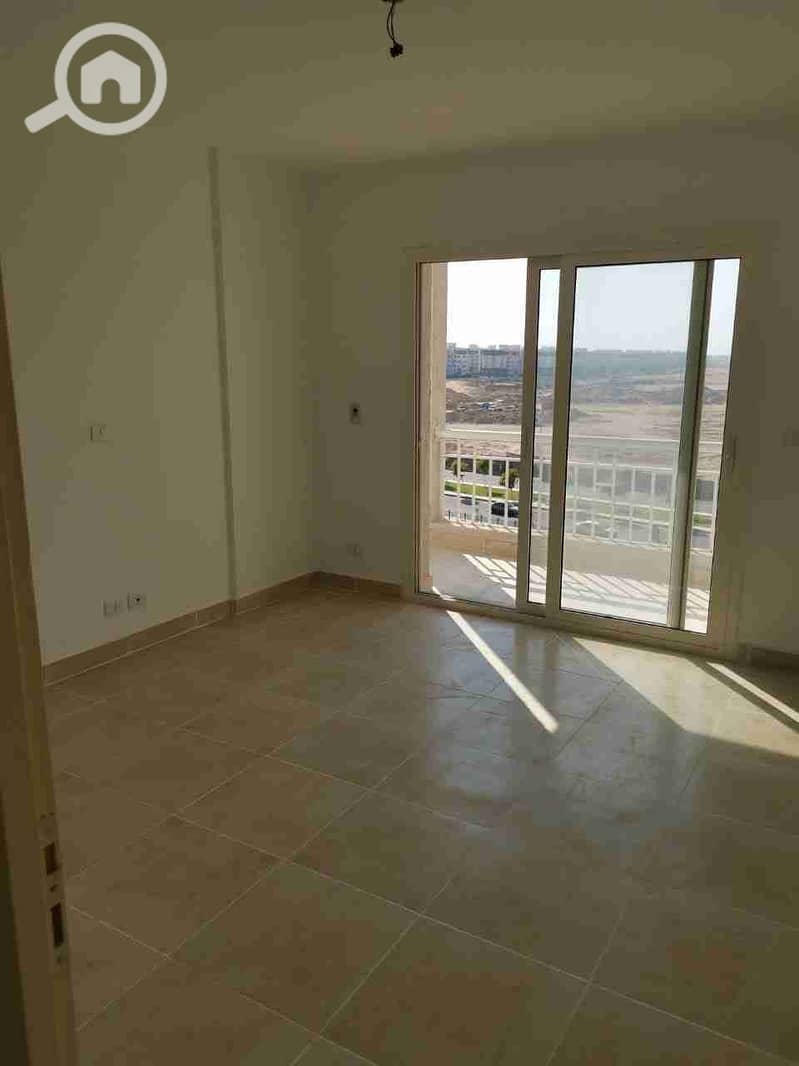 1000484368. jpg 1000484368. jpg