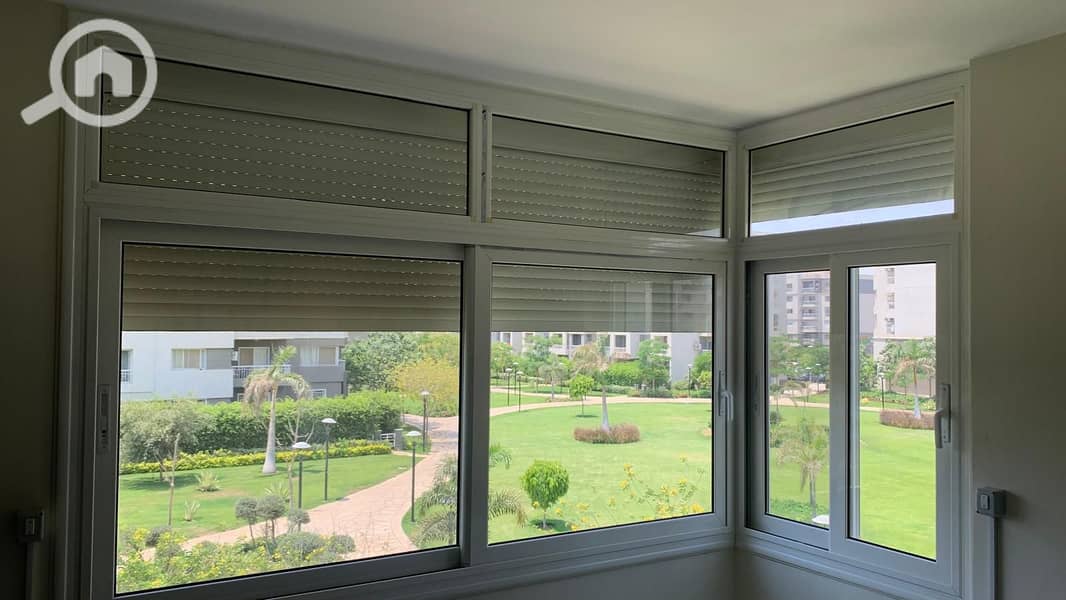 3 66ddf656-7e78-4ff4-812d-301306387d85. jpg